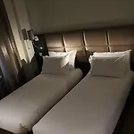 Hotel Jenner Parijs