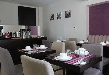 Hotel Jenner París