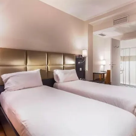 Hotel Jenner Paris