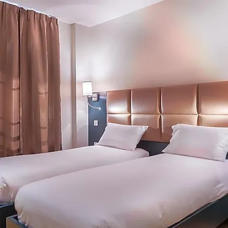 Jenner Hotel